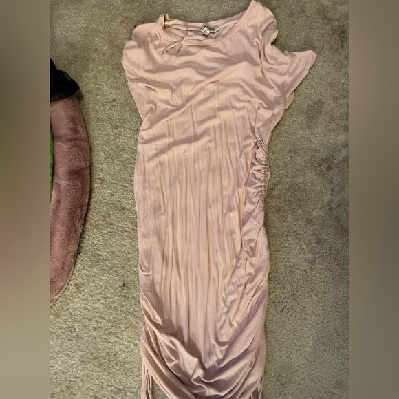 Maternity gently used clothes - Picture 12 of 14